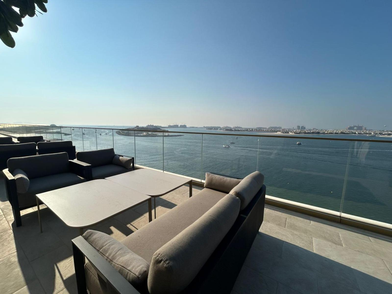 View 1br At Beachfront 50 Off Eid Offer Dubaï