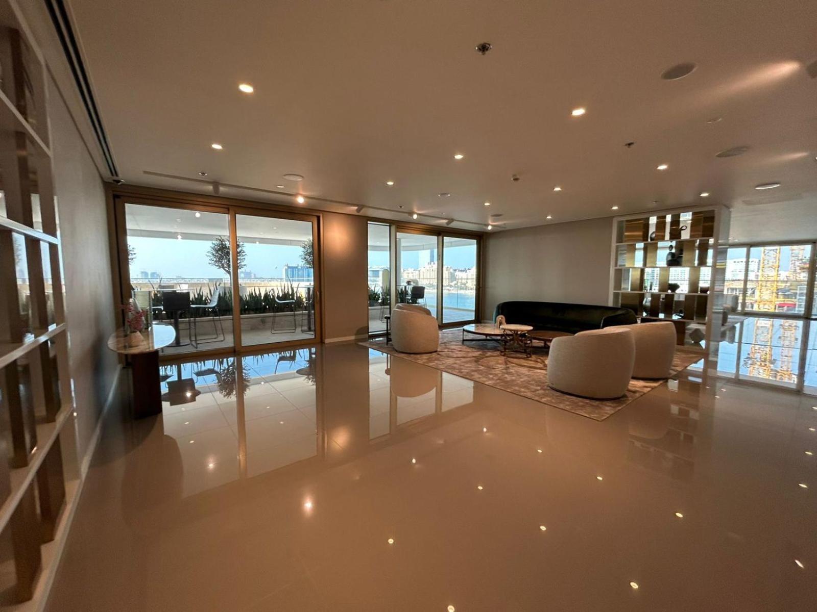 Appartement View 1br At Beachfront 50 Off Eid Offer Dubaï