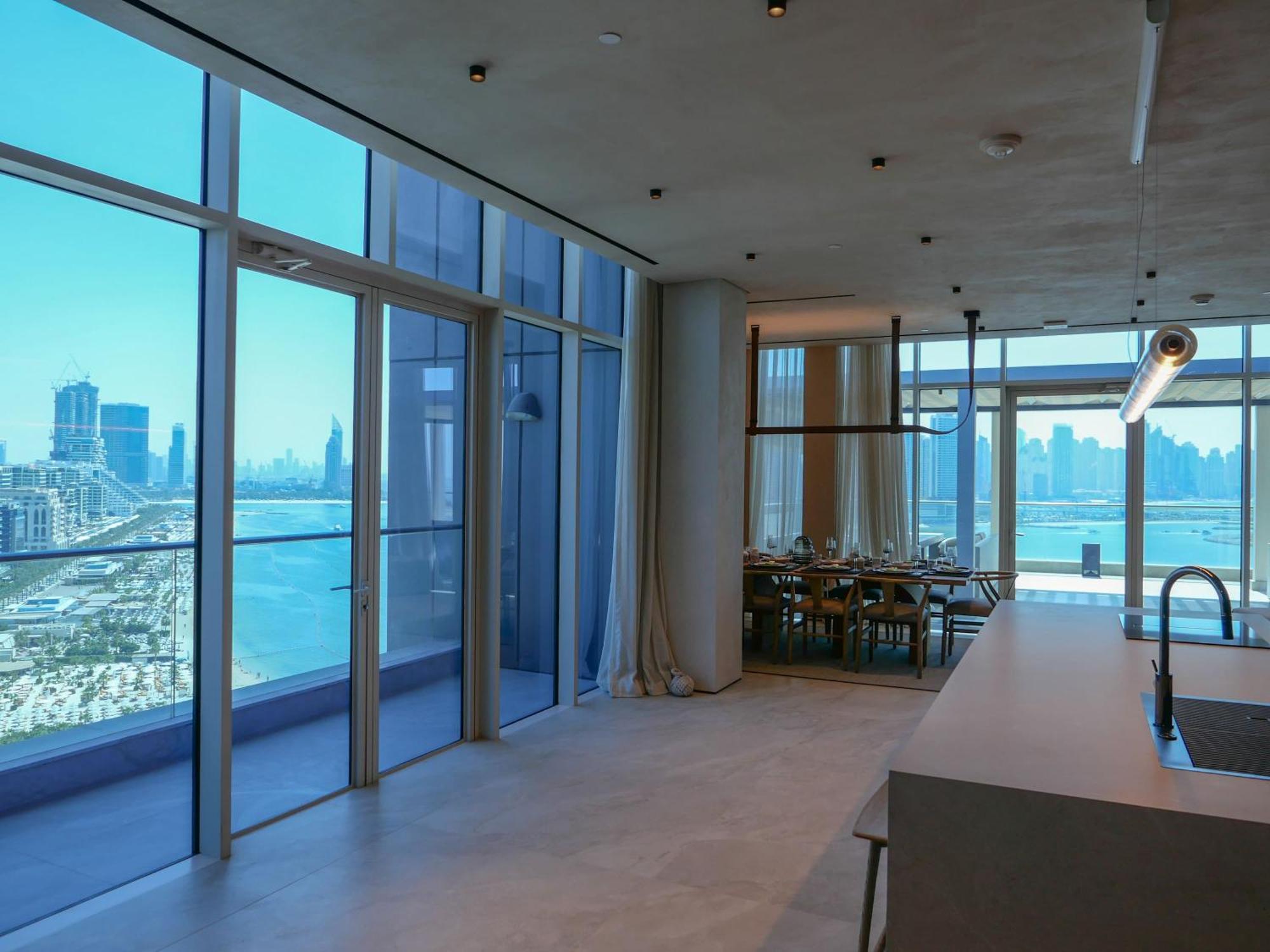 High End 4br Penthouse With Private Pool And Skyline Views * Dubaï