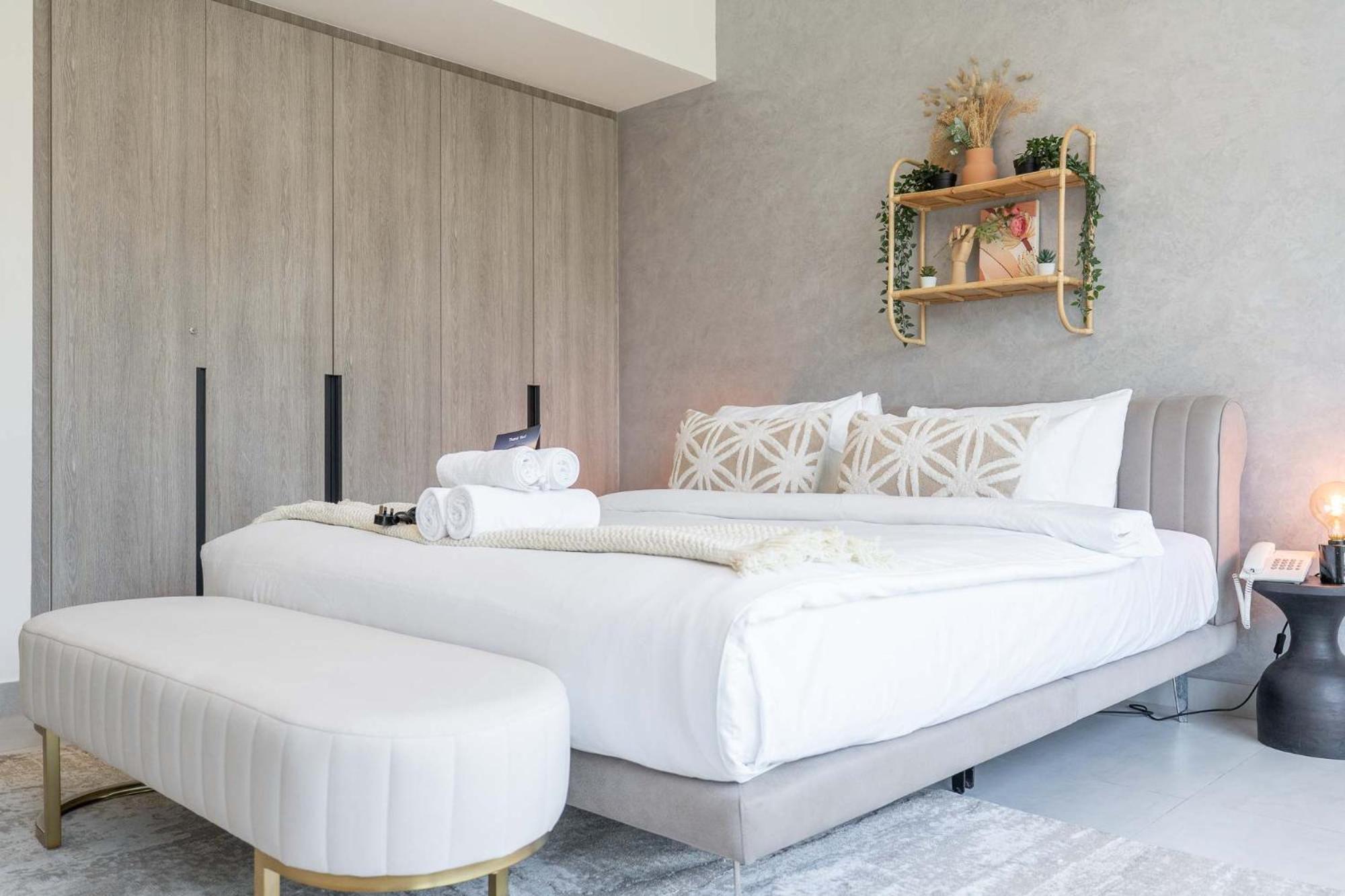 Appartement Modern Bali Vibes With Pool And Palm Tree Views Jvc *