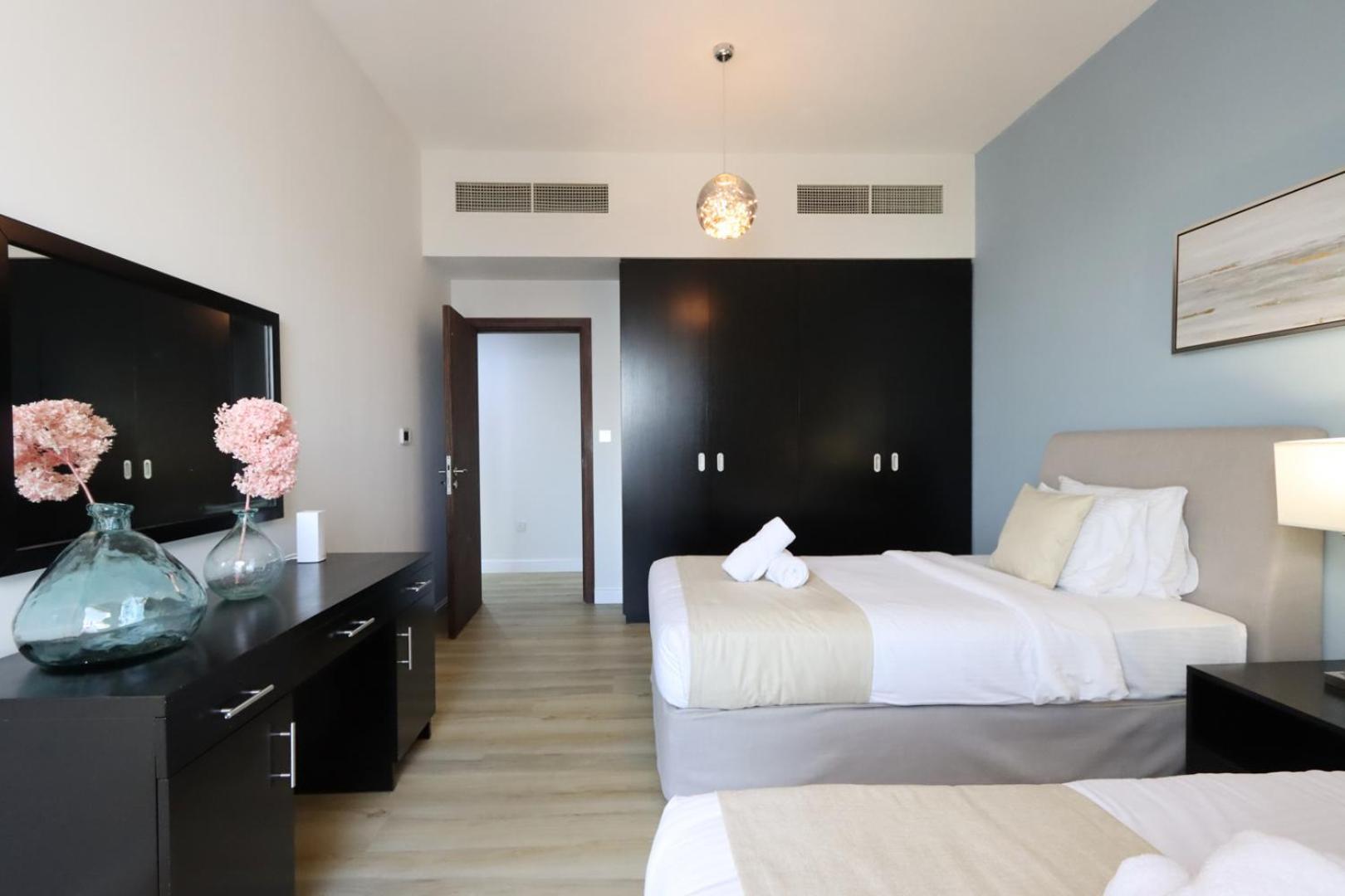 Livbnb - High Floor 2b With Marina View Walk To Apartment Dubai
