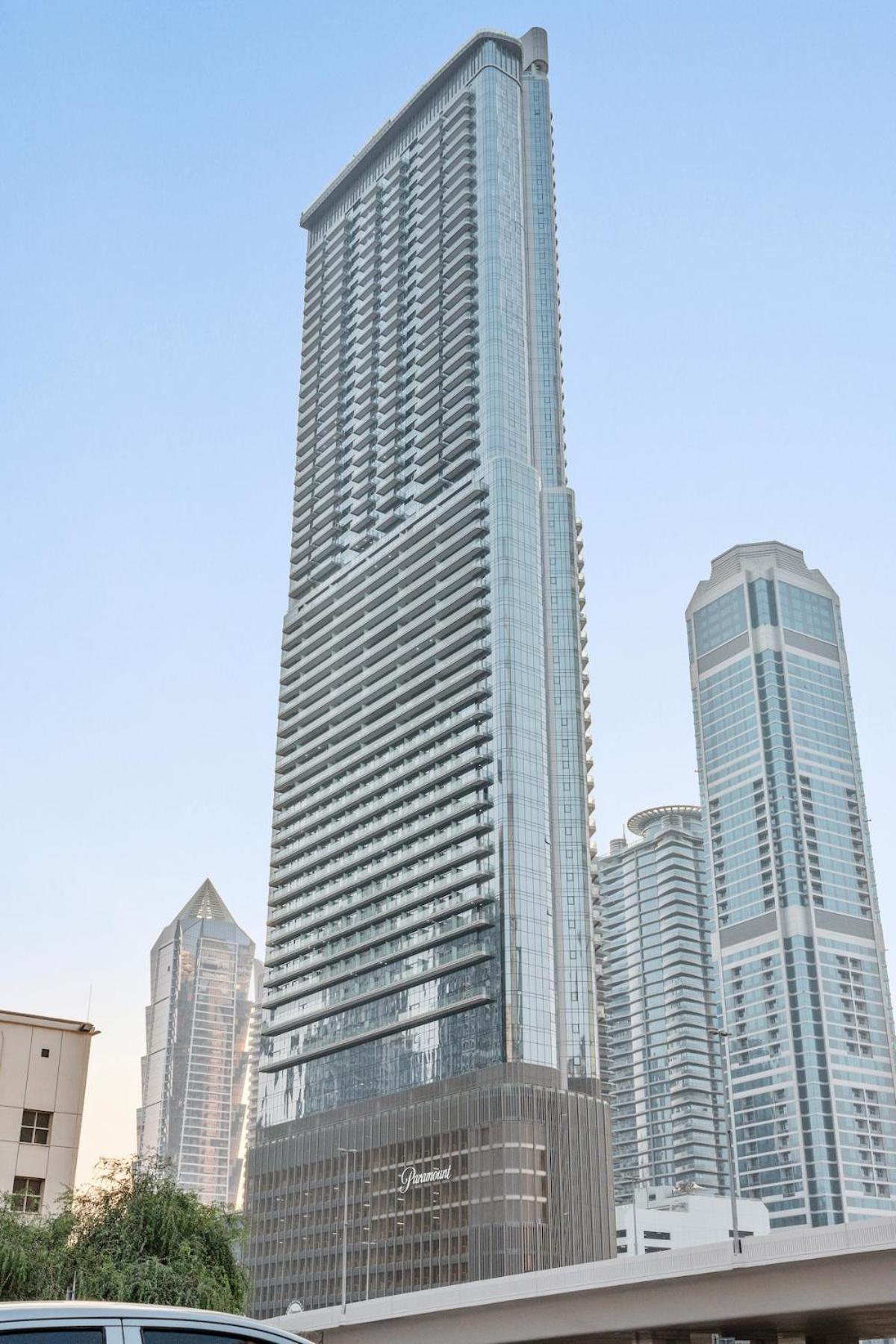 Cloud Nine Panorama & Rooftop Infinity Pool, 3br In Paramount Midtown Dubaï