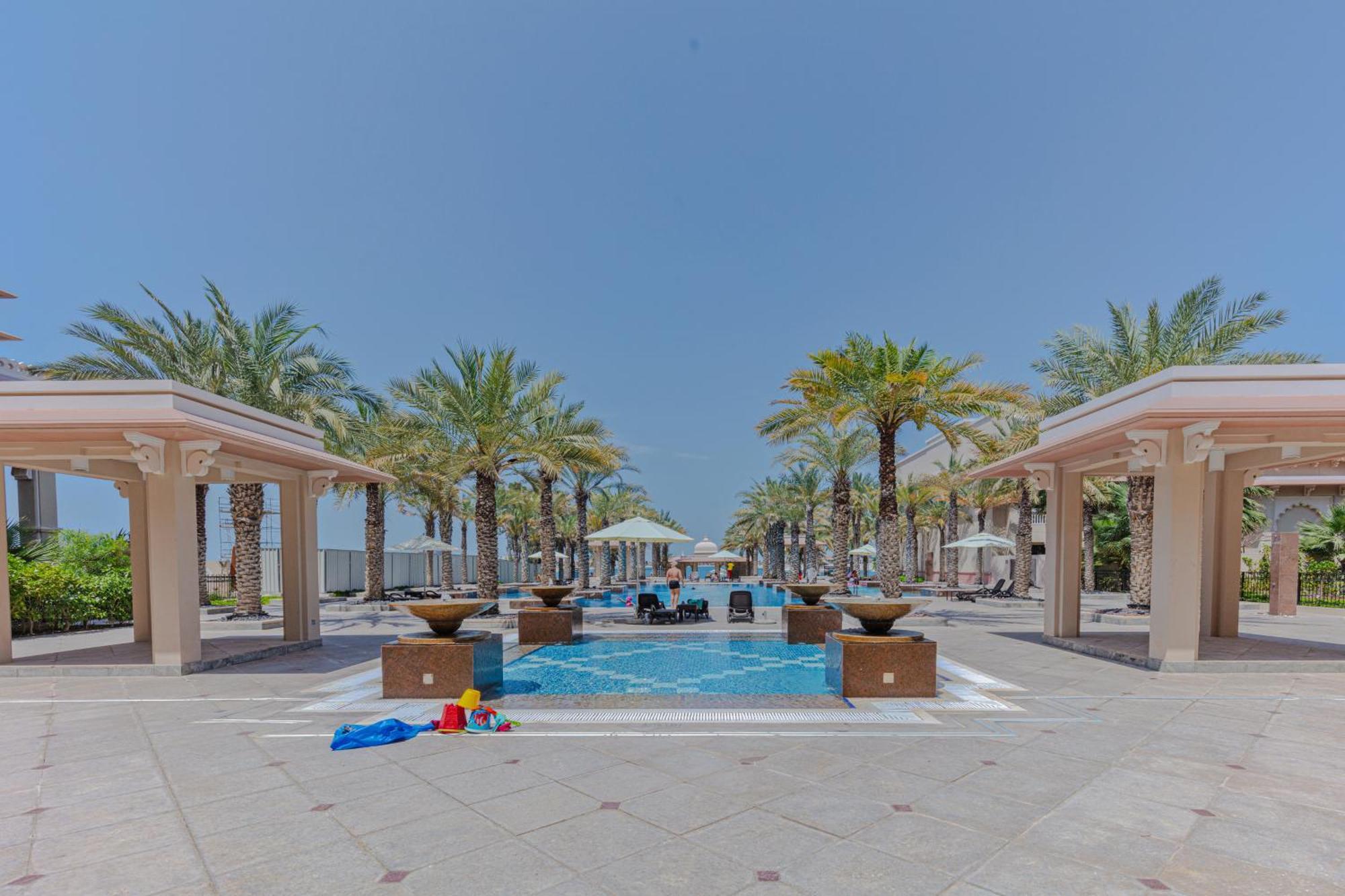 Fully-equppied With Private And Pool * Dubái