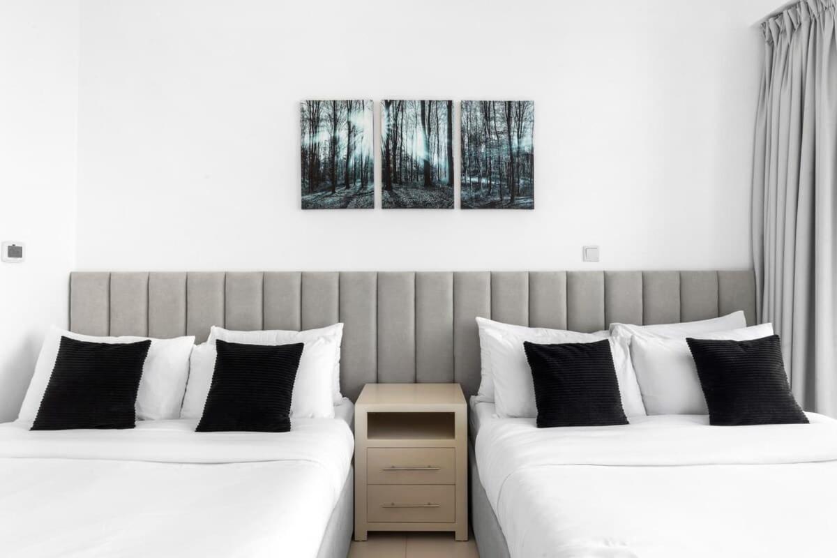 Prime Downtown Burj Khalifa I Sleeps 8 Appartement Dubai