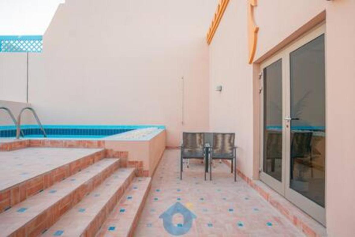 606sa Spacious 3-br Penthouse In Palm Jumeirah *