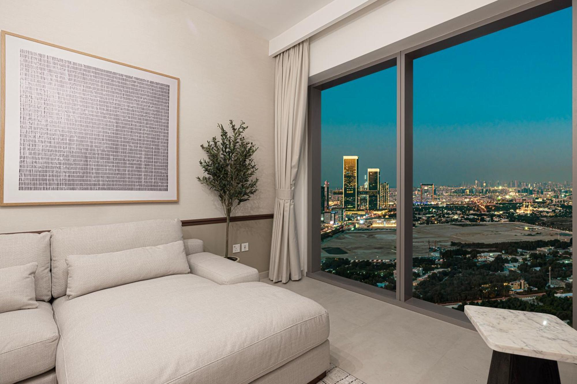 Downtown Chic 2 Bedroom I Mall Access I Views Of Burj Khalifa From Pool I Free Parking, Gym, Pool & Wi-fi I By Meerak Appartement Dubaï