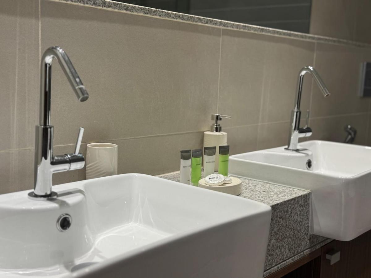 Appartement Ashri Luxe Apt, With Frame Only 5 Mins Downtown Near Metro