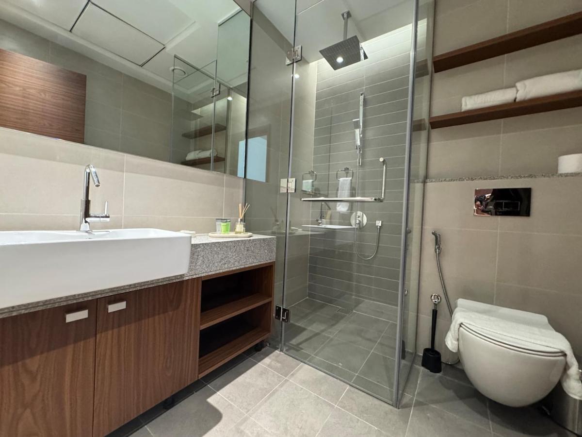 Ashri Luxe Apt, With Frame Only 5 Mins Downtown Near Metro Dubaï