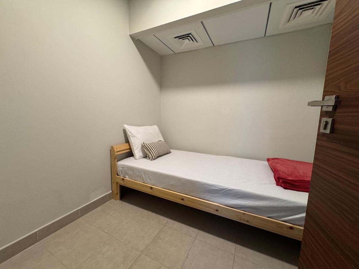 Ashri Luxe Apt, With Frame Only 5 Mins Downtown Near Metro Appartement *