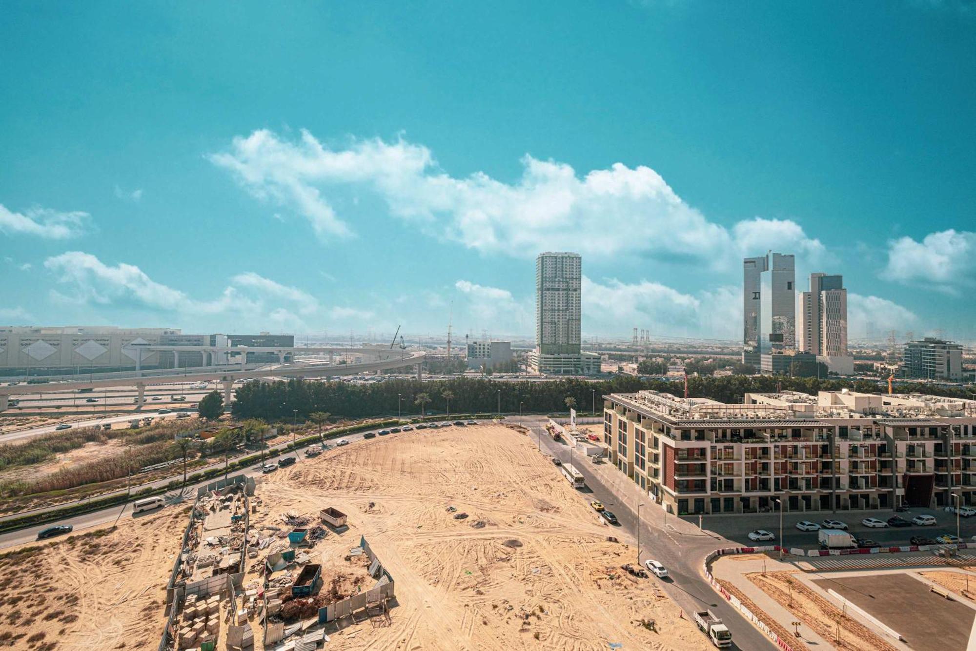 Spacious 1br With Modern Amenities In Westwood Grande Jvc * Dubaï