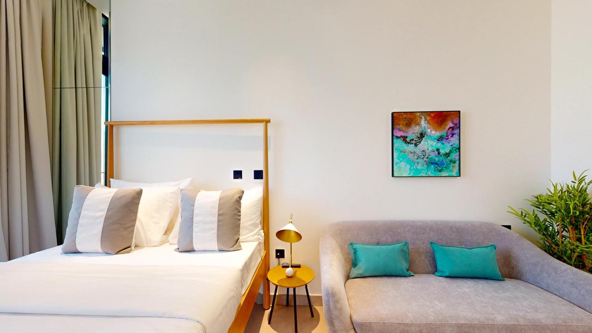 The Community Hotel *