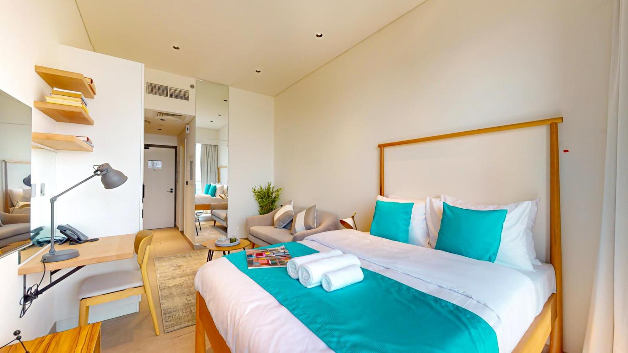 Hotel The Community