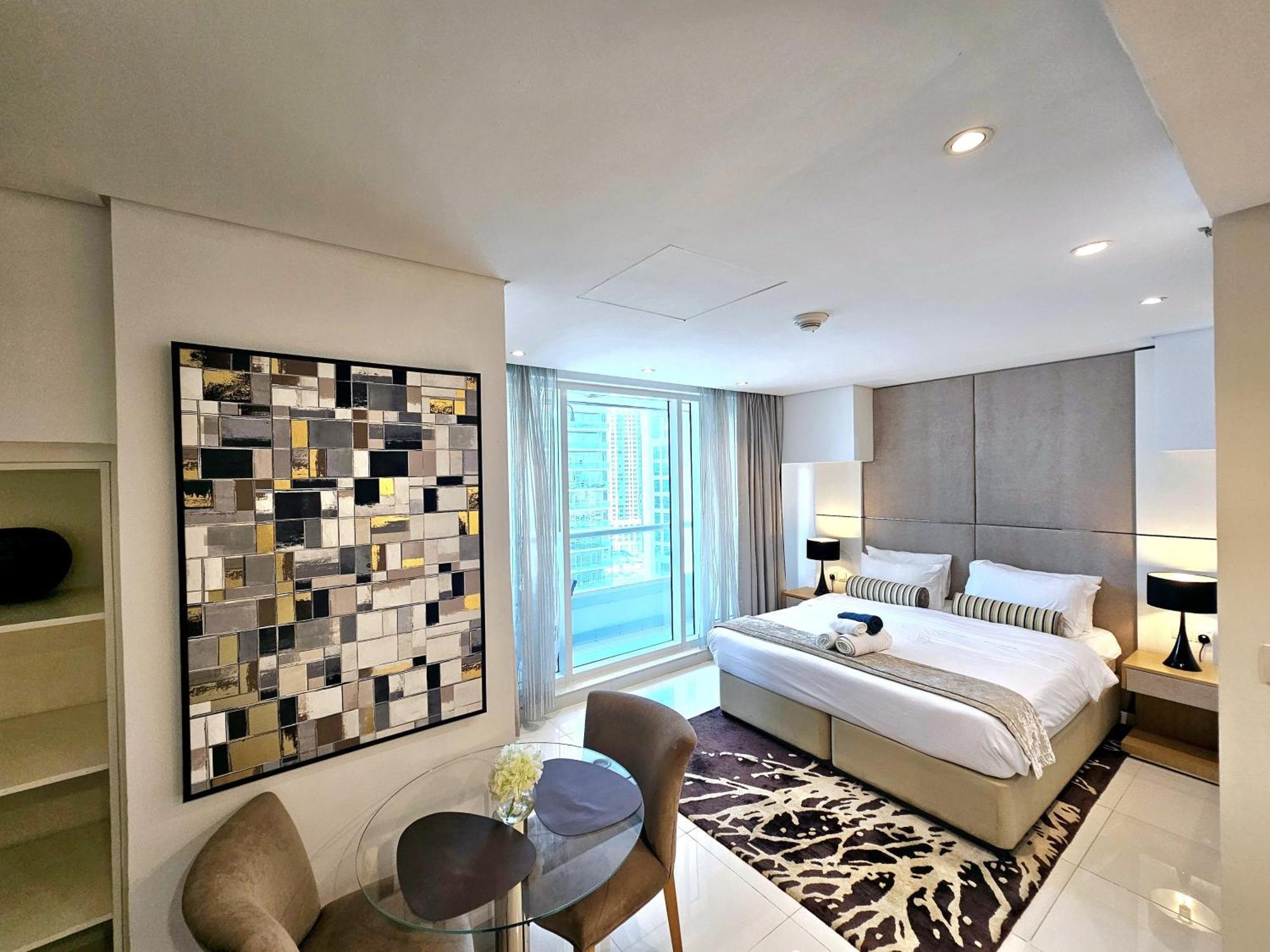 Appartement Sunrise Homes - Modern Beside Canal Dubaï