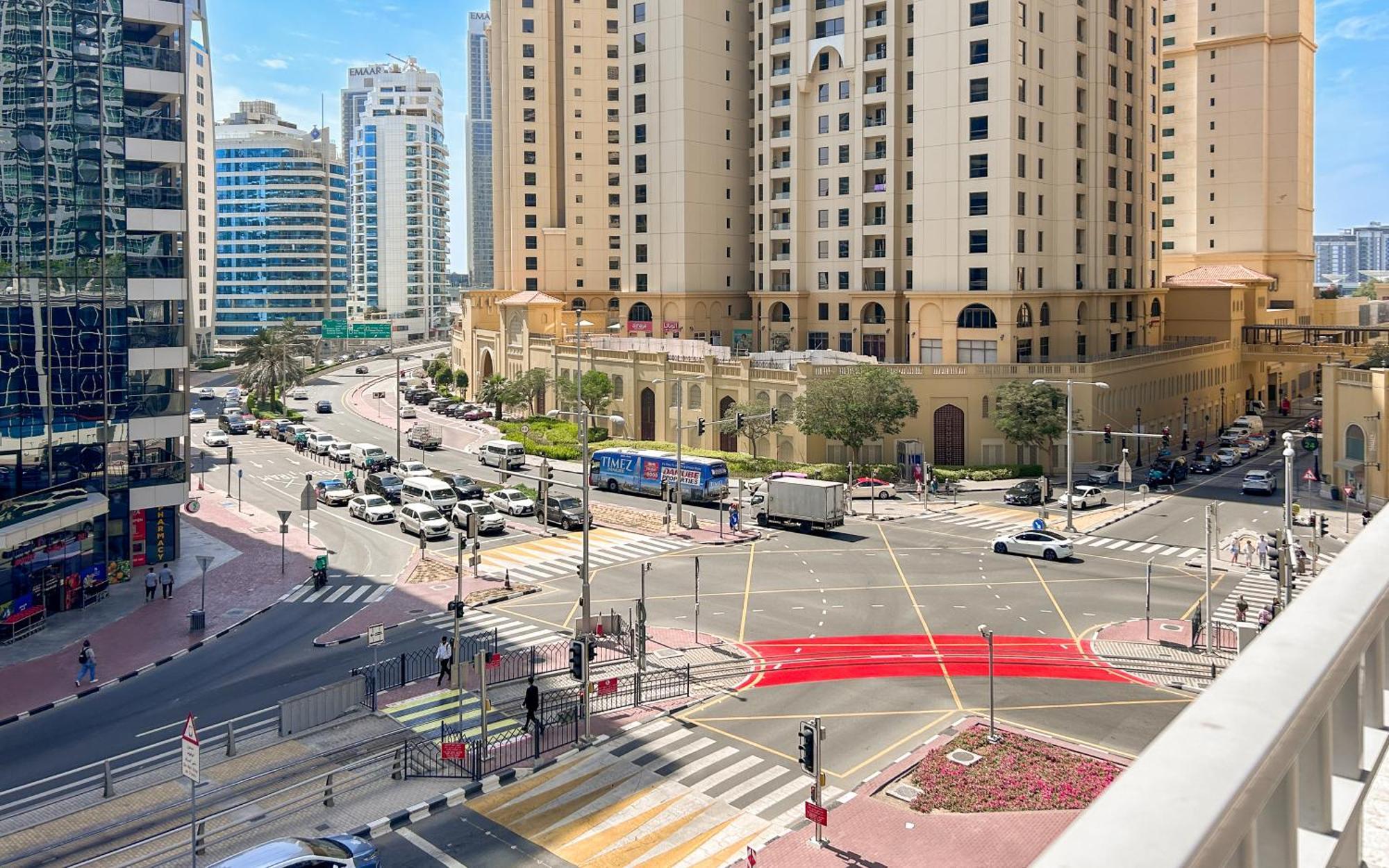 Stunning In Jbr - Near Tram *
