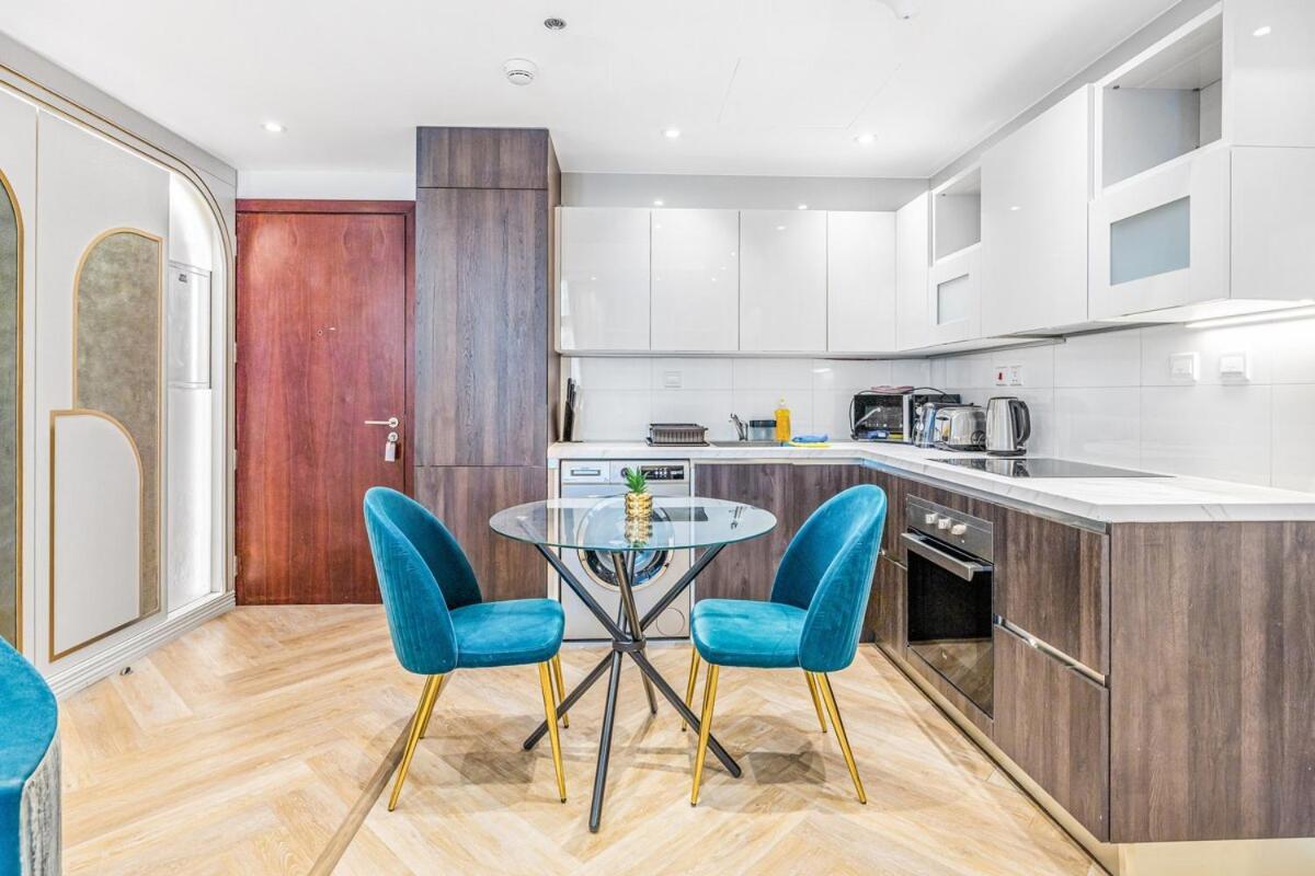 Stunning In Jbr - Near Tram Appartement Dubaï