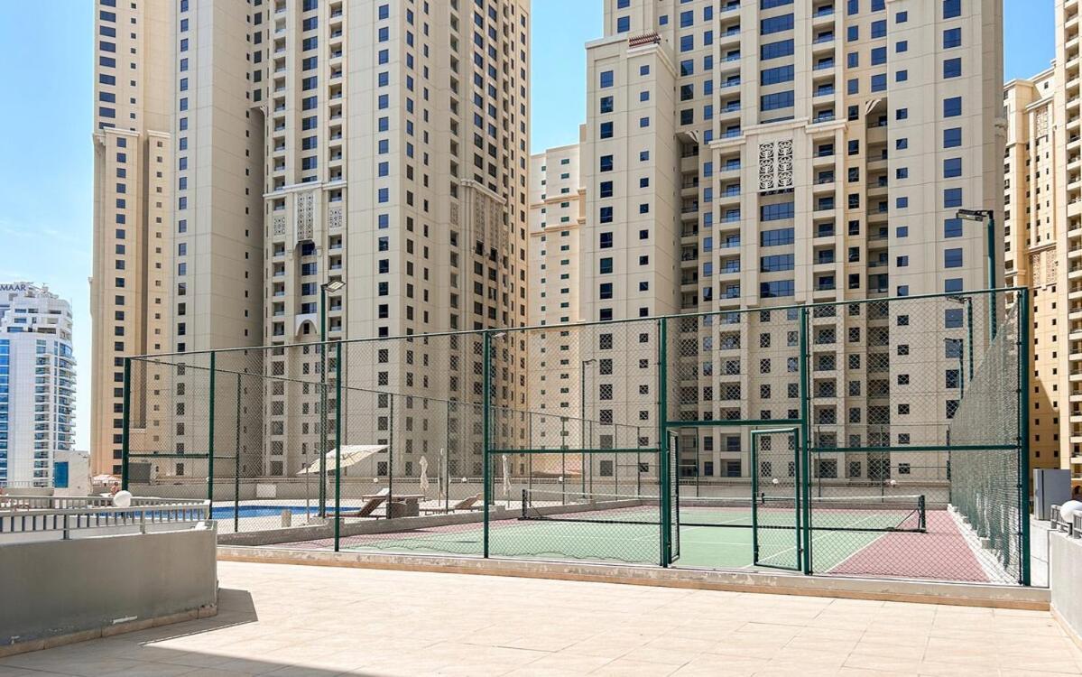 Appartement Stunning In Jbr - Near Tram *