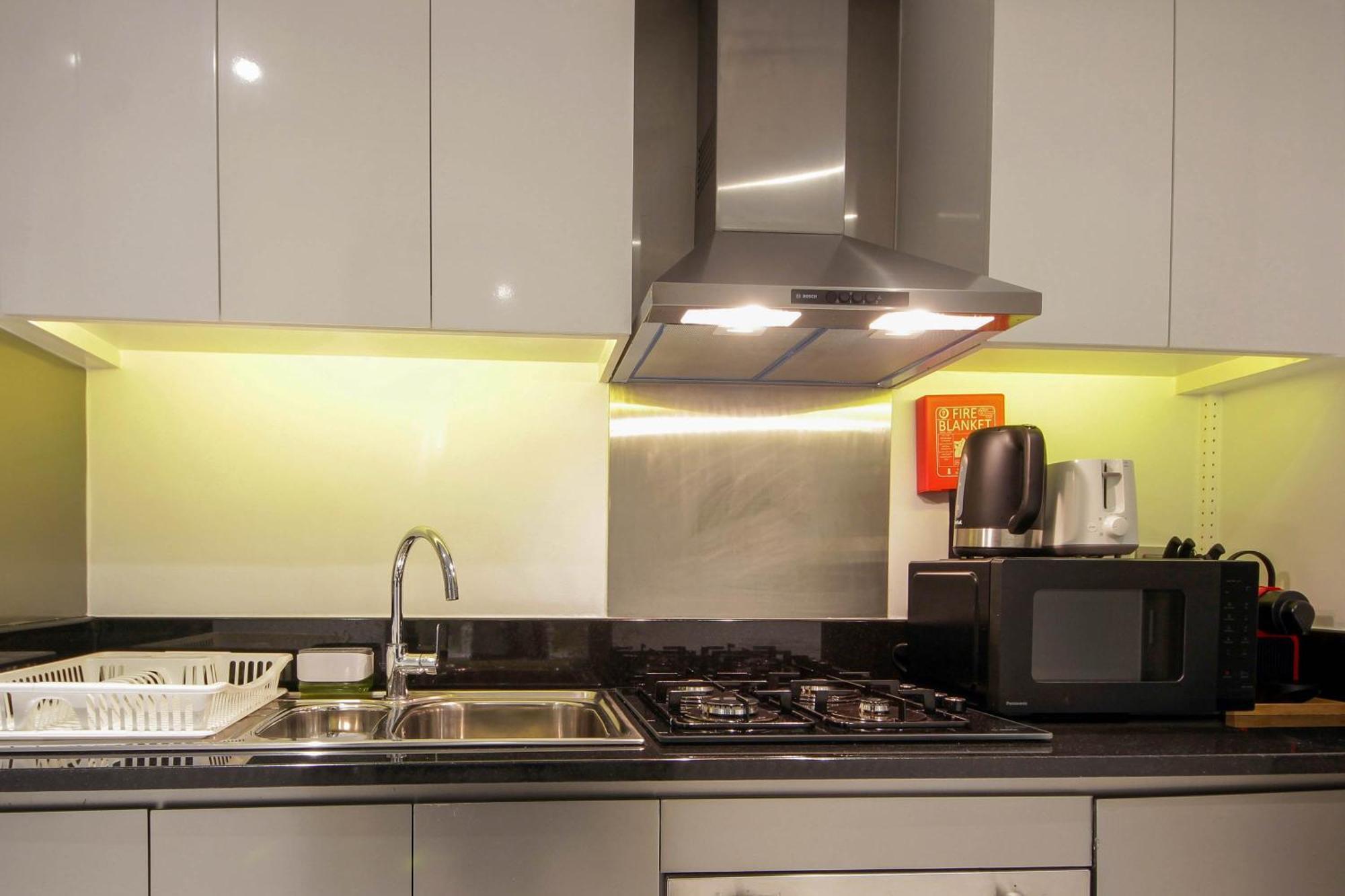Stylish With Pool In Business Bay Dubaï