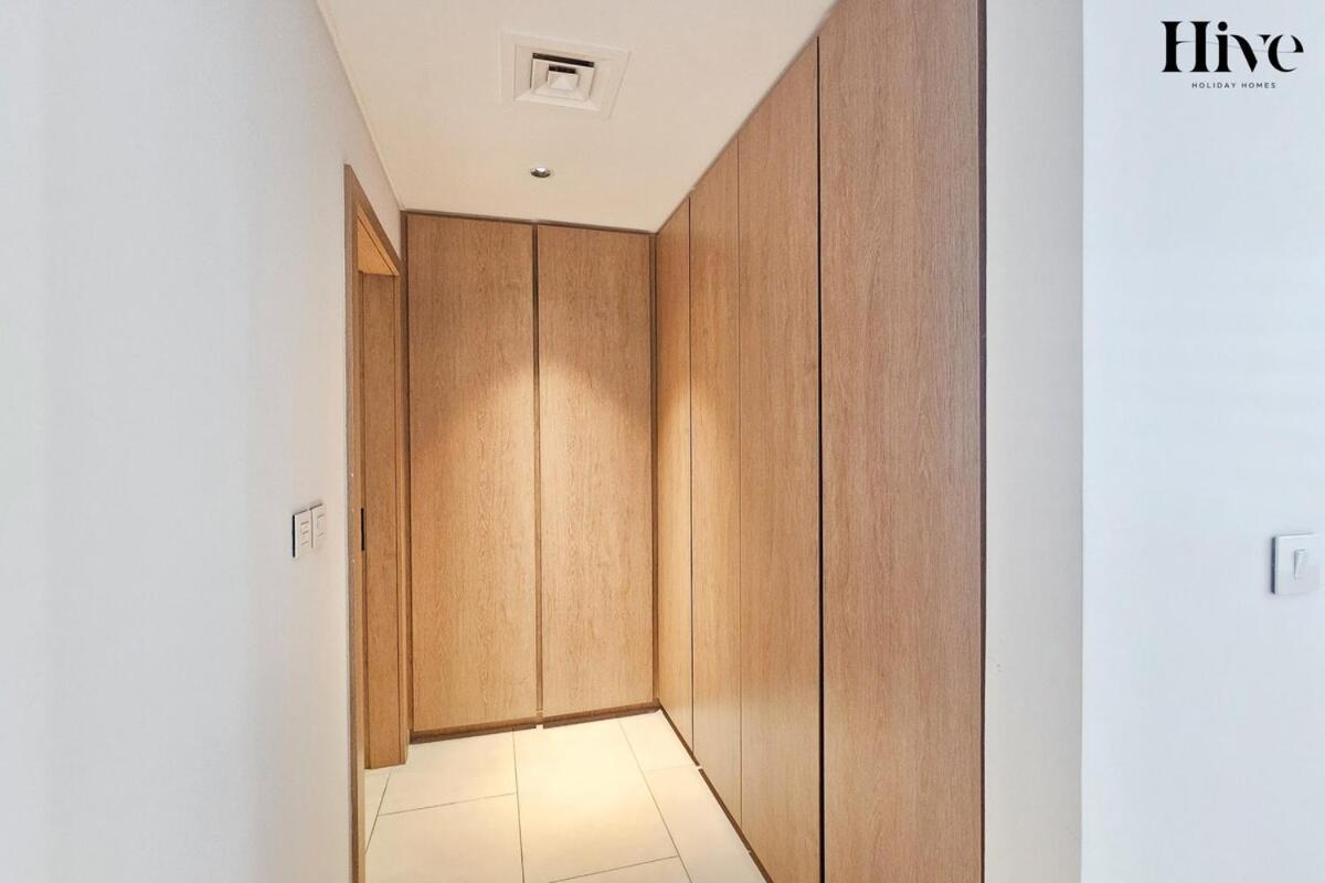 Elegant 1 Bed With Burj Khalifa Views Appartement *