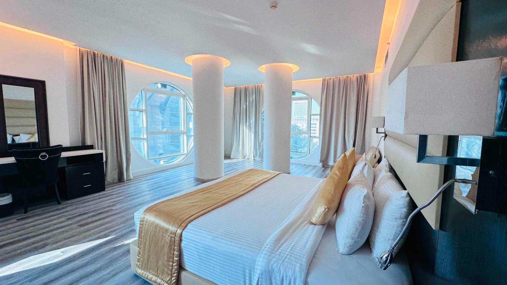 Dancenter Prime Sheikh Zayed Road Luxury Difc Dubaï