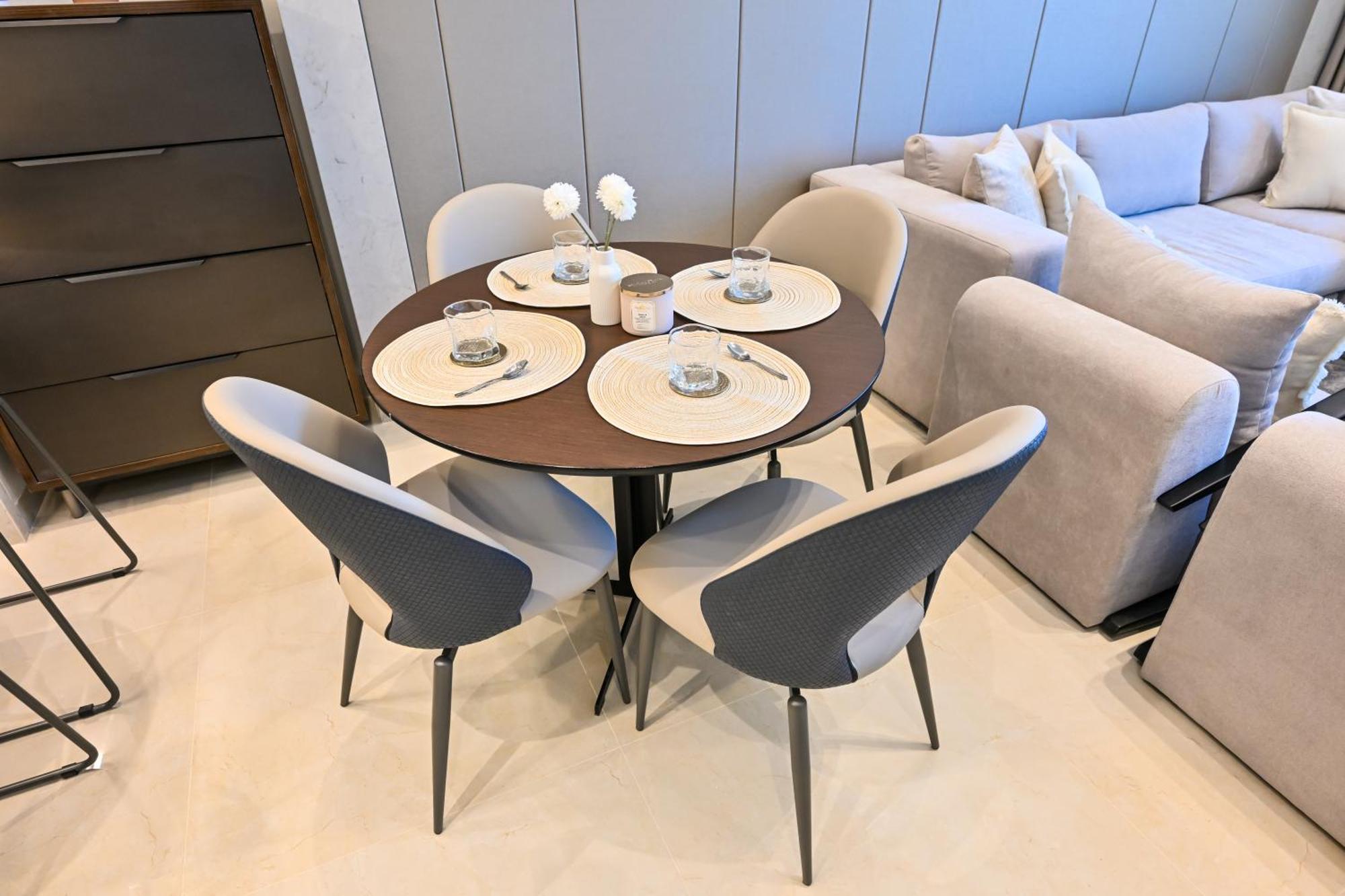 Stunning 1 Bdr Luxury With Burj Khalifa View * Dubaï