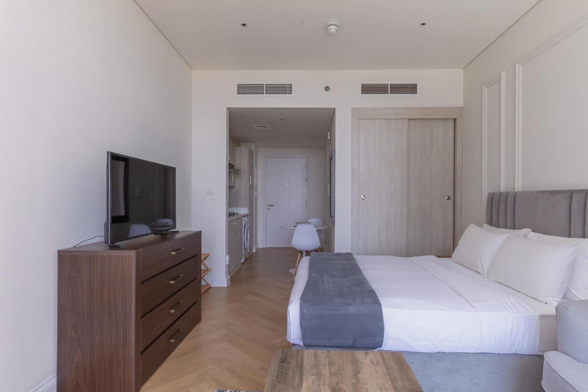 Fully-equipped Palm Jumeirah, Seven * Dubaï
