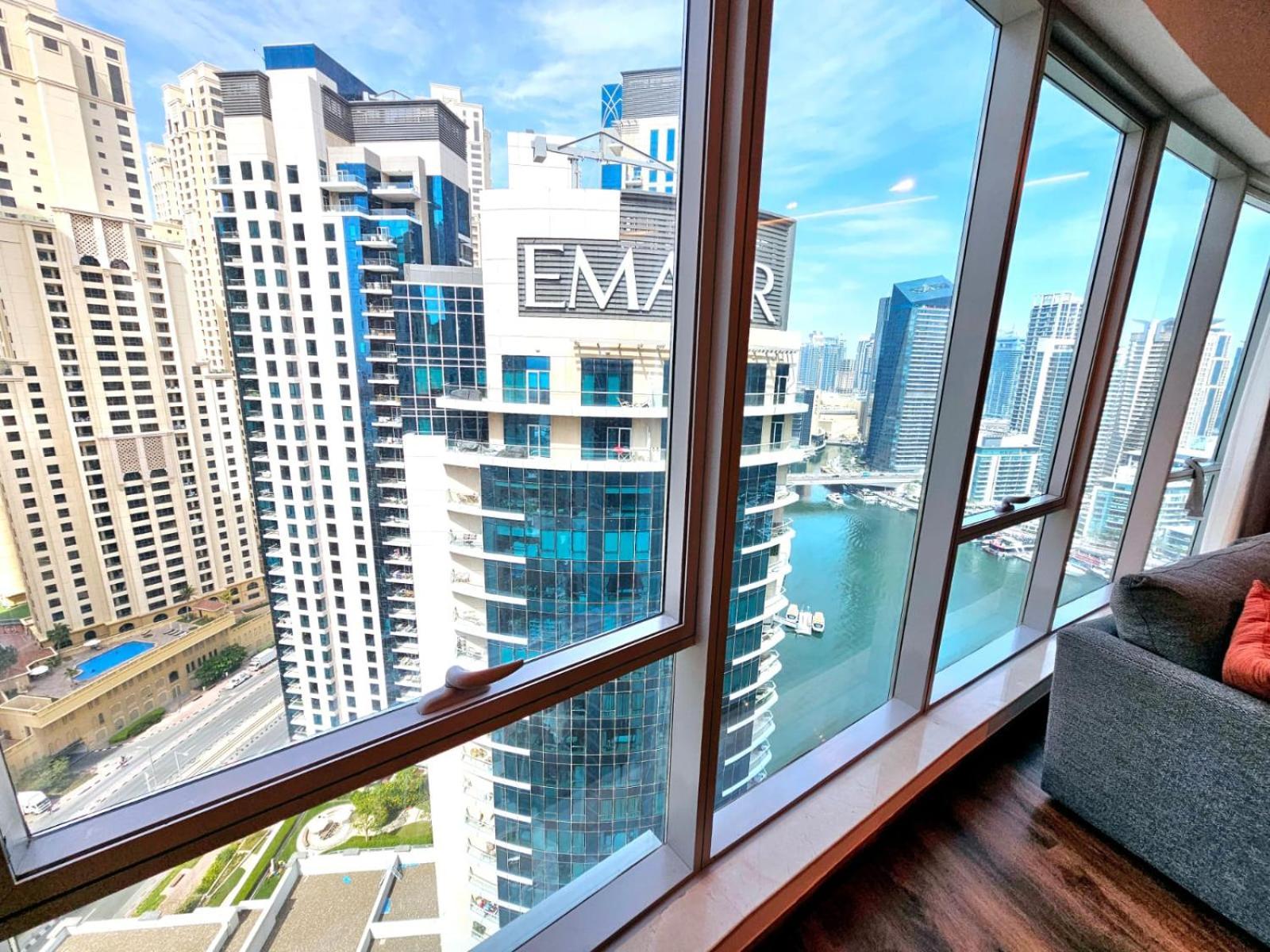 Appartement Sunrise Homes - Luxurious 1 Bedroom In Marina Promenade