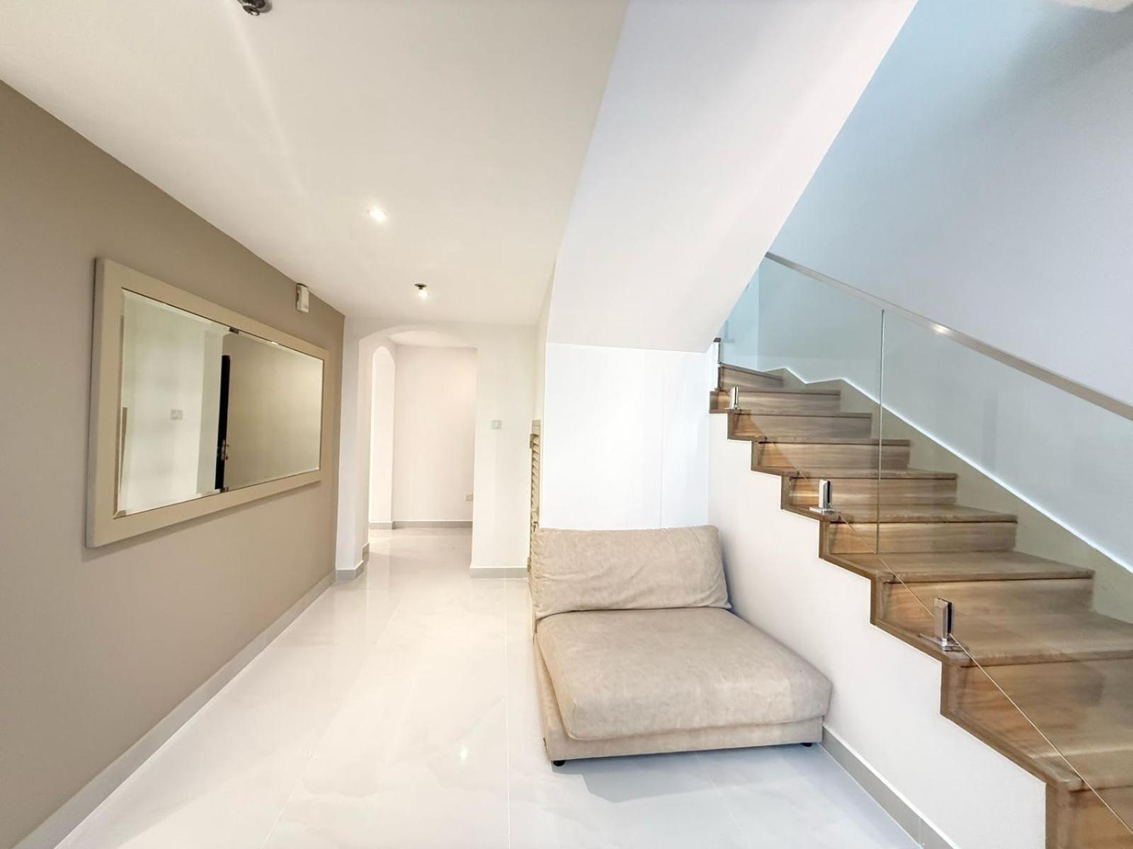 Spacious Modernized 2 Bedroom And Duplex 4 Br Apartments By Taskeen Holiday Homes Apartment *