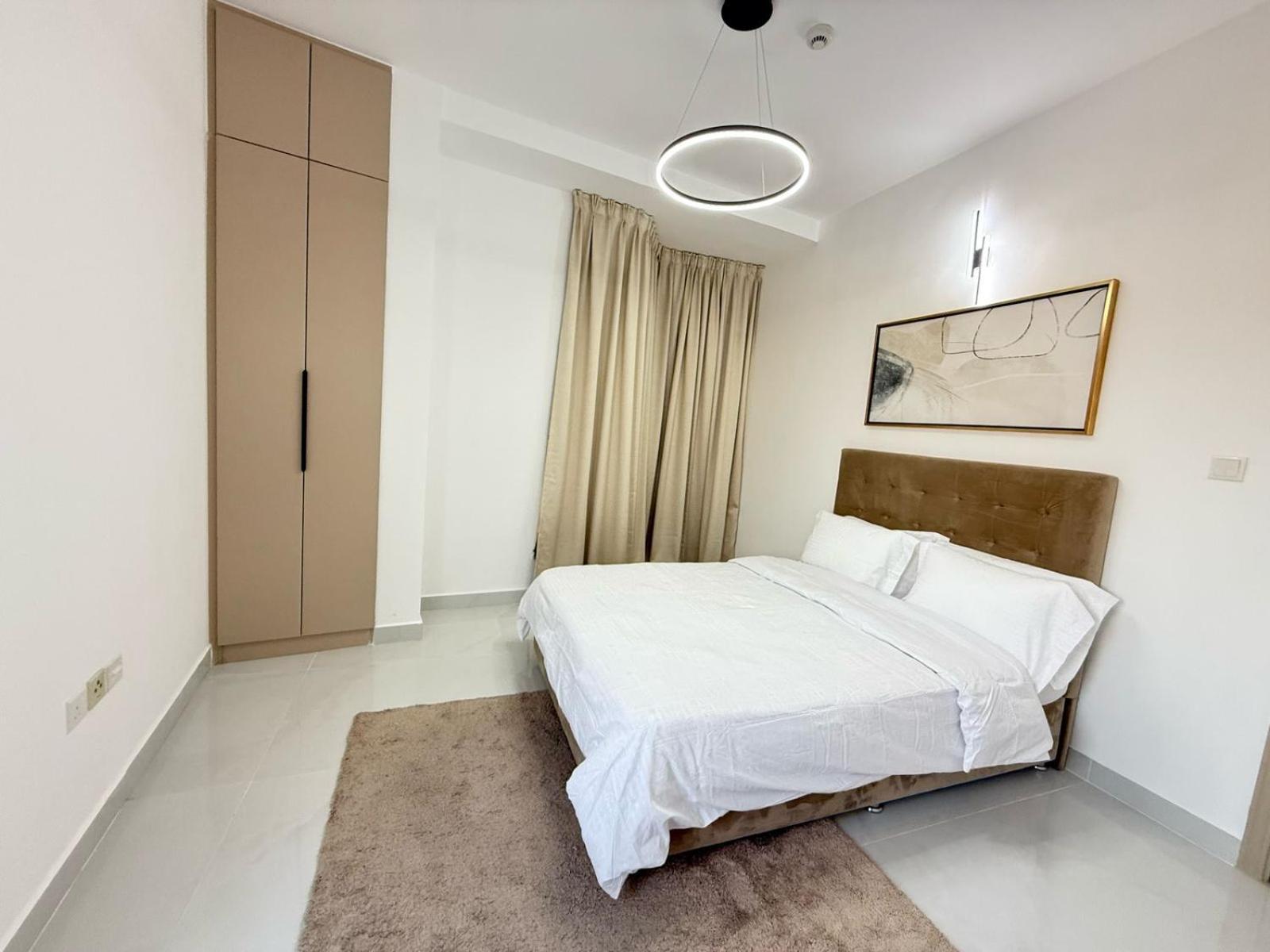 Spacious Modernized 2 Bedroom And Duplex 4 Br Apartments By Taskeen Holiday Homes Apartment Dubai