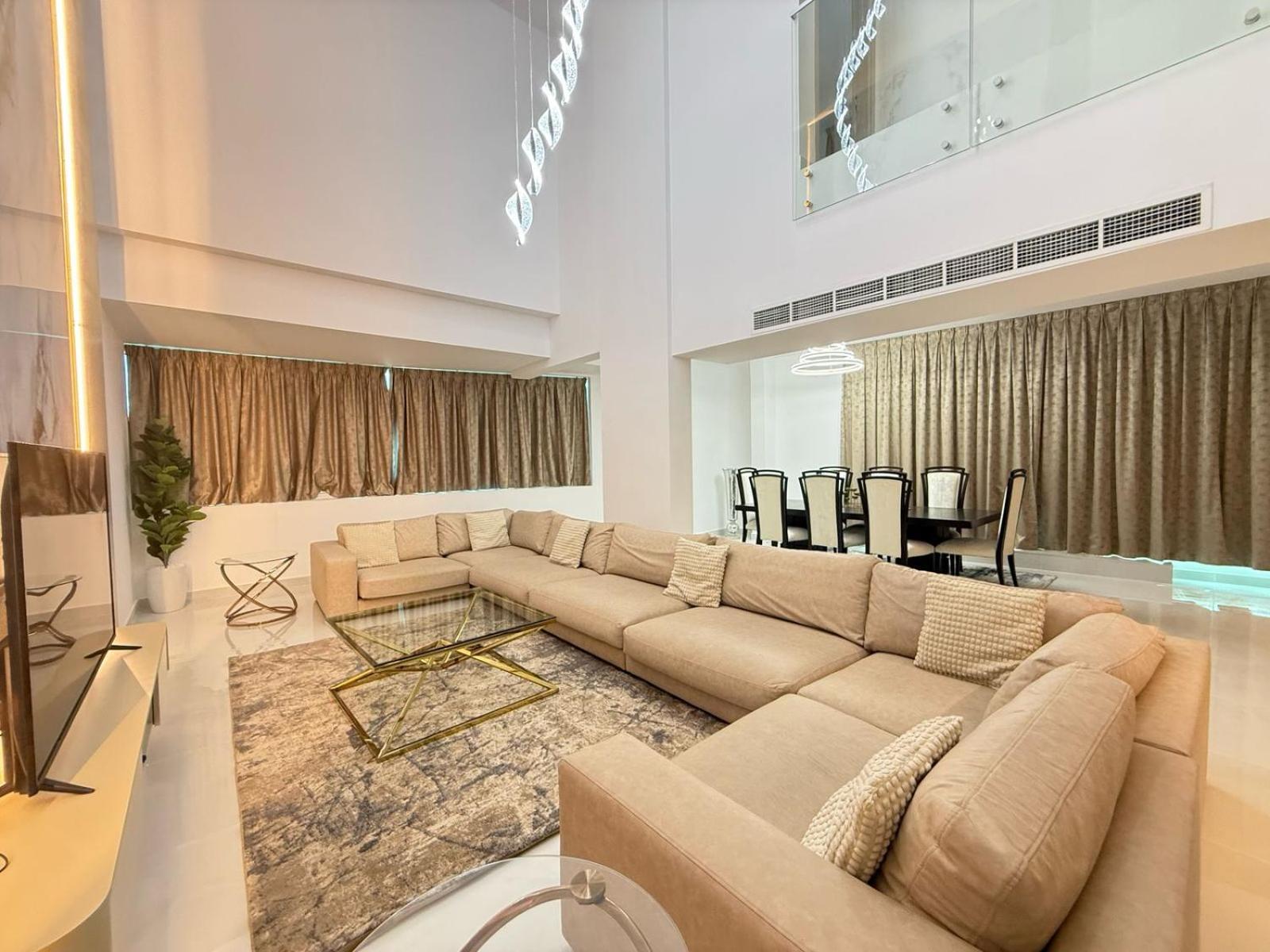 Spacious Modernized 2 Bedroom And Duplex 4 Br Apartments By Taskeen Holiday Homes Apartment
