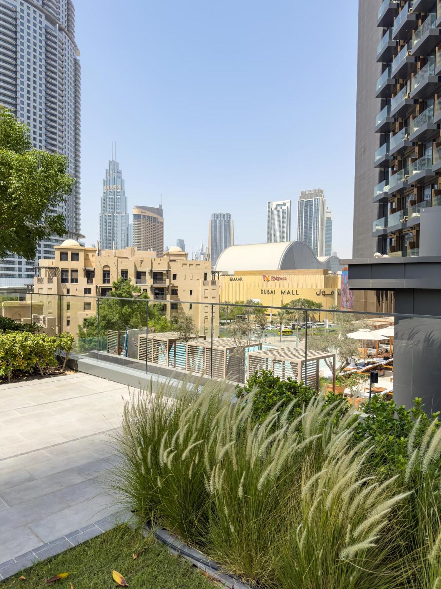 2bdr Led Side Burj Khalifa Views Opposite Mall Appartement