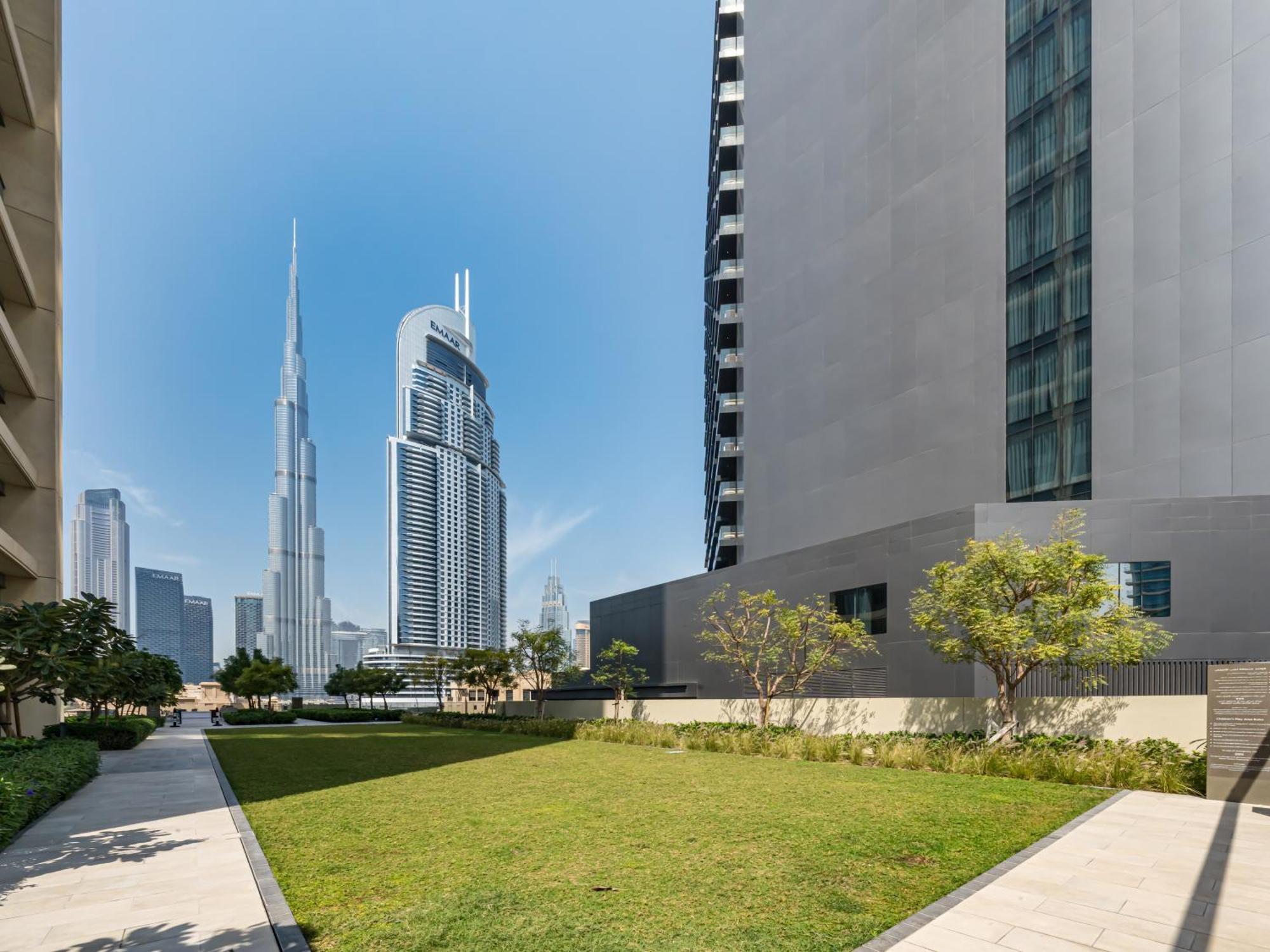 2bdr Led Side Burj Khalifa Views Opposite Mall Appartement Dubaï