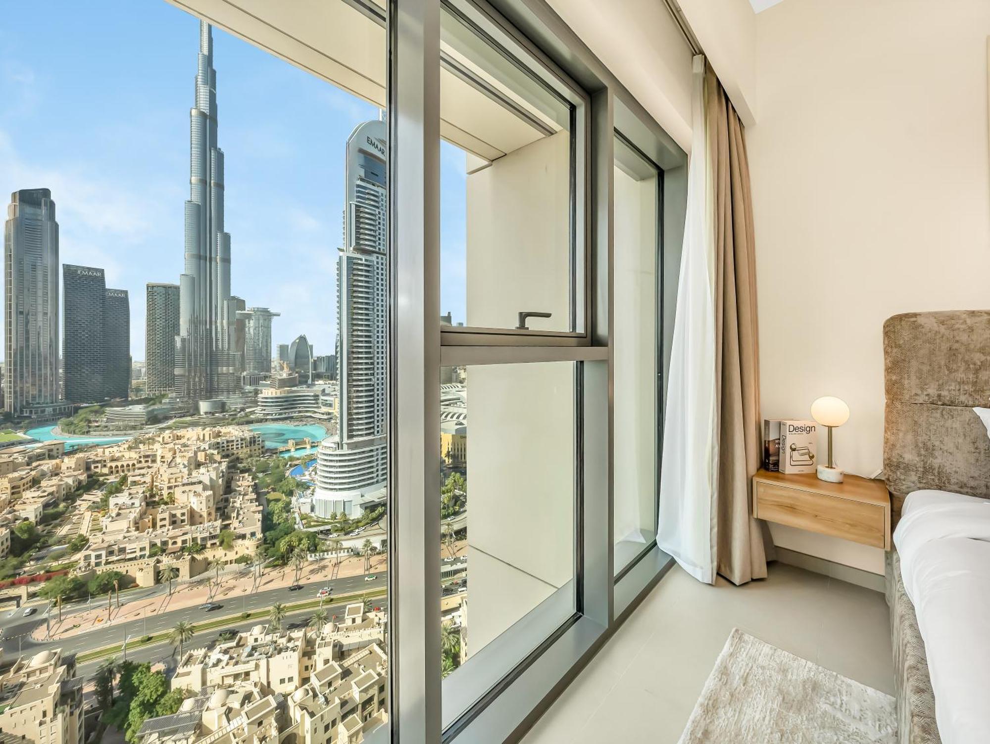 2bdr Led Side Burj Khalifa Views Opposite Mall * Dubaï