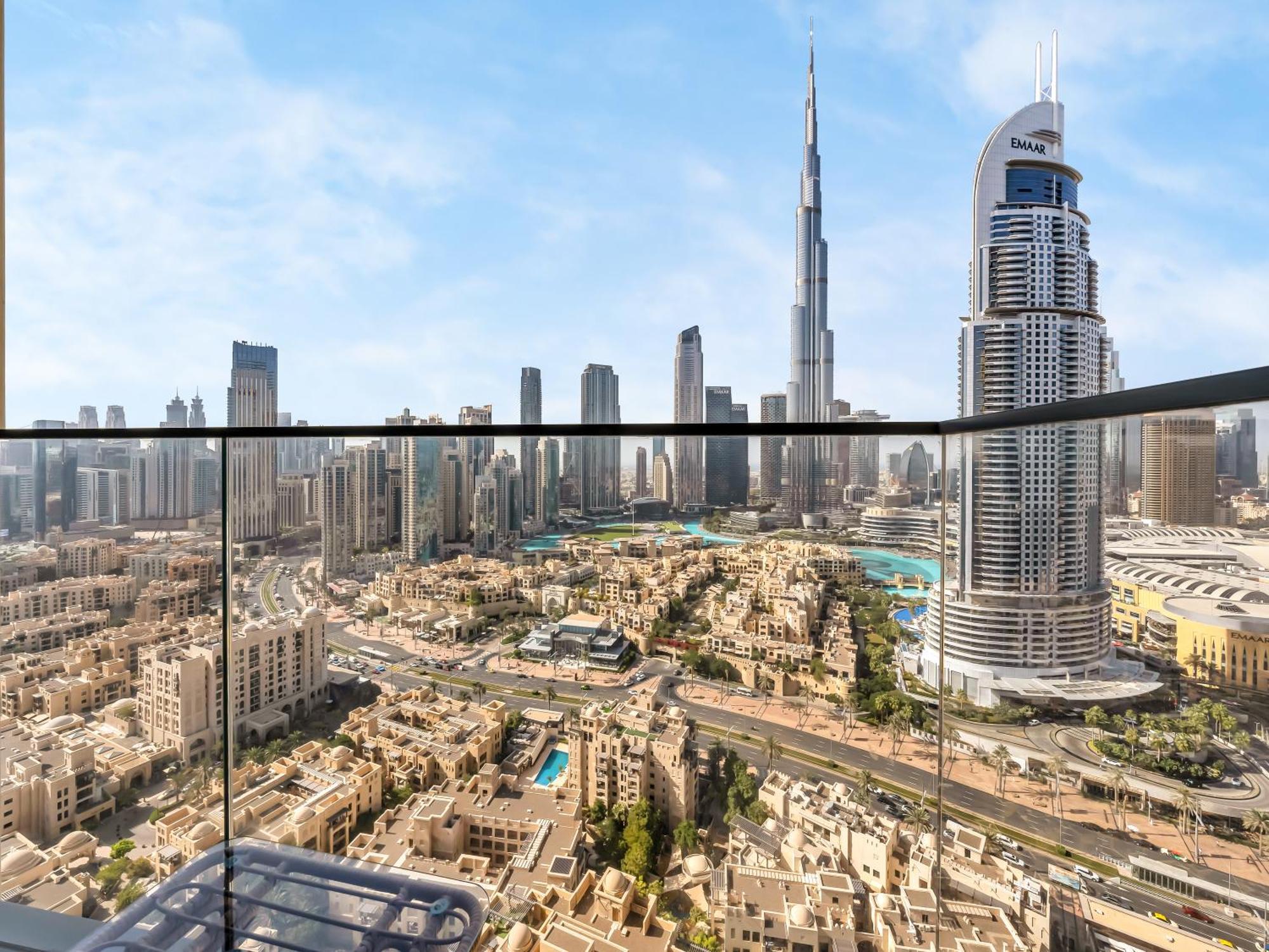 2bdr Led Side Burj Khalifa Views Opposite Mall Appartement Dubaï