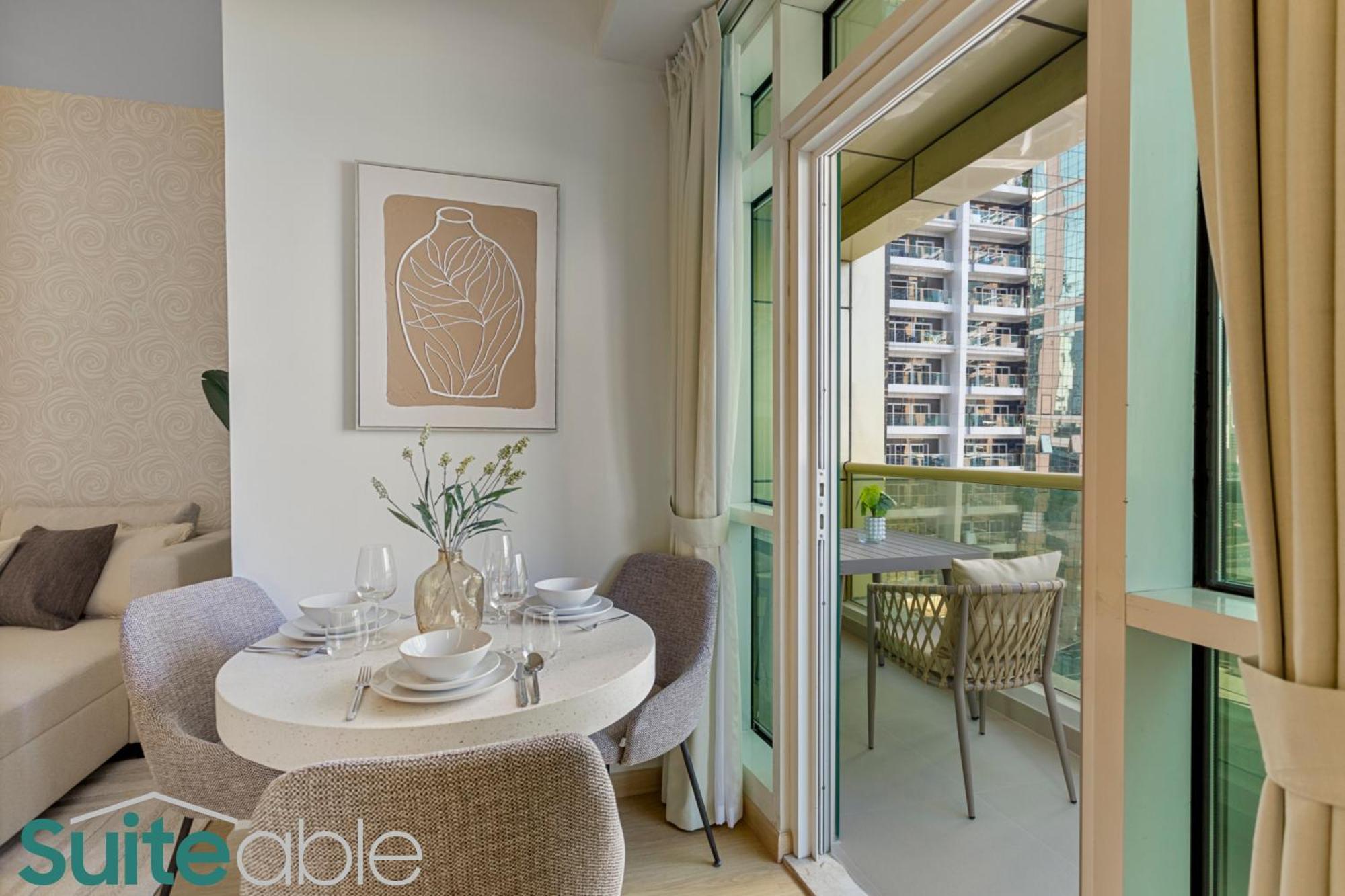 Stylish 1 Bedroom Near Metro Station In Jlt Appartement *