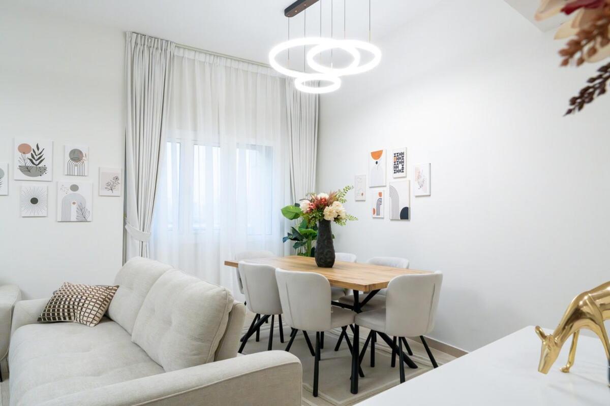 Appartement Veluxa - Renovated 1bhk Next To Golf