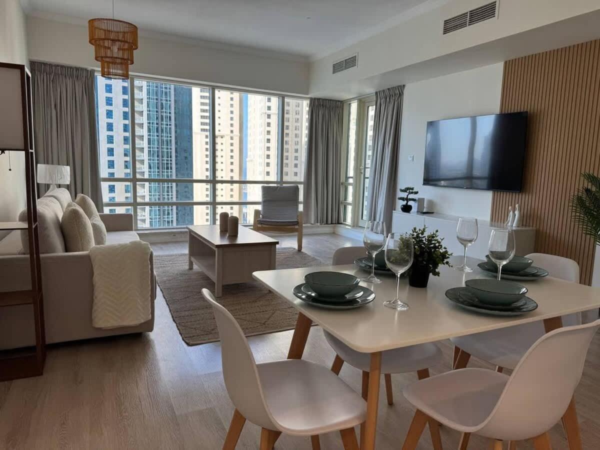 Superb Marina Views I Sleeps 5 Appartement Dubai