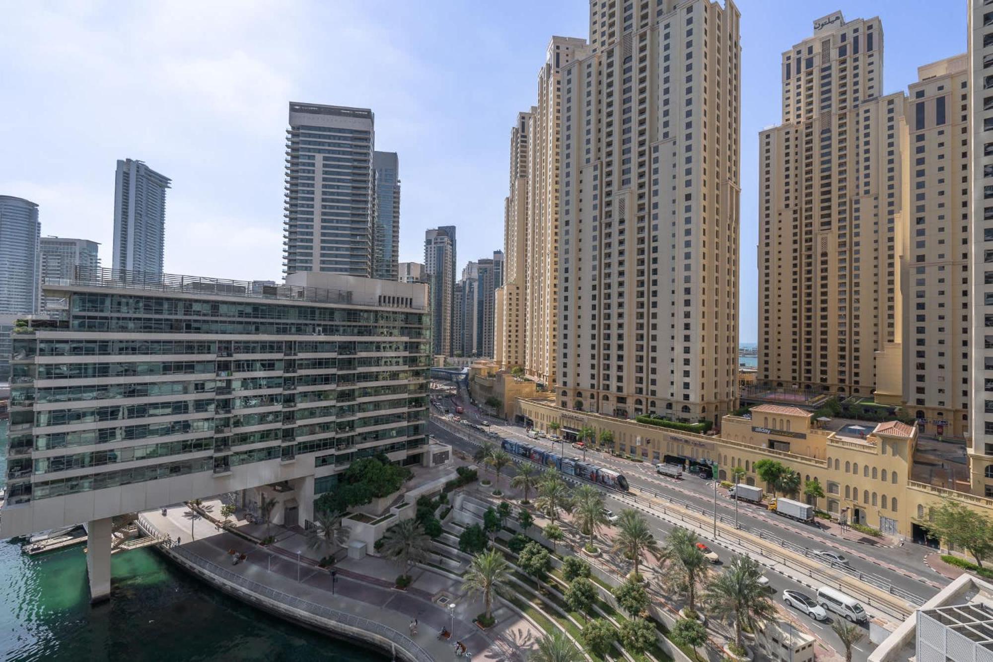 Chic Marina-view In Bay Marina Dubaï