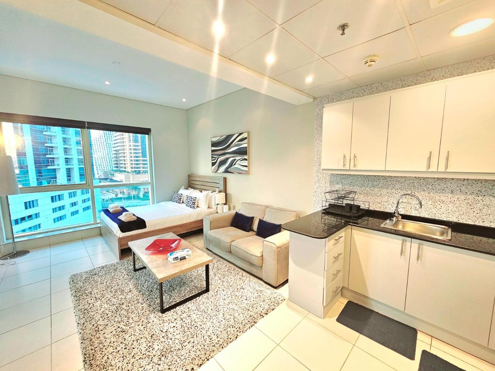 Appartement Sunrise Homes - Near Jbr With Huge Balcony - Harbour Views *
