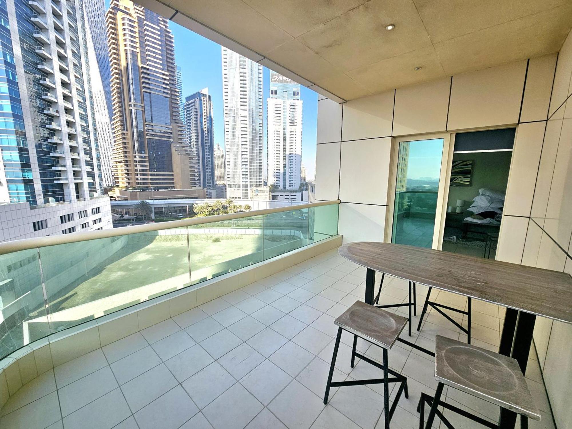 Appartement Sunrise Homes - Near Jbr With Huge Balcony - Harbour Views