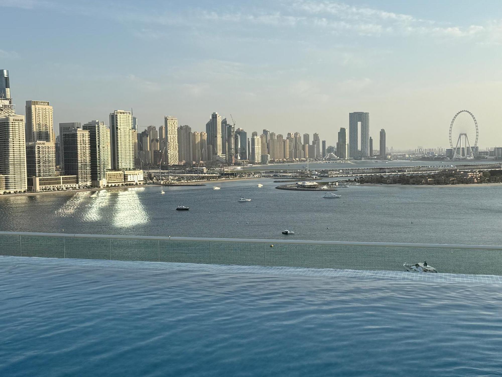 Appartamento Sevenpalm 2br Seaview Rooftoppool Privbeach Dubai