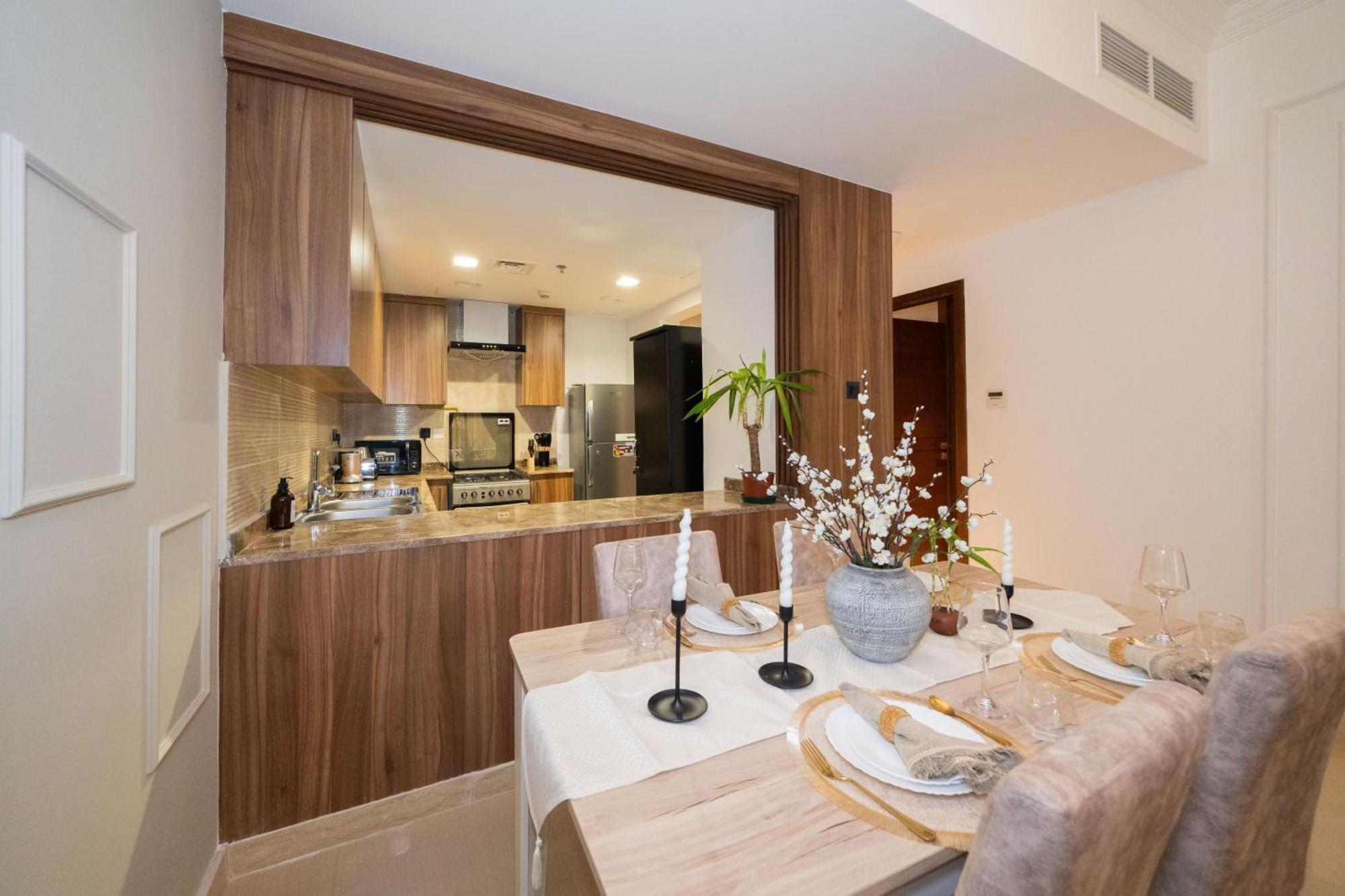 Luxe Spacious 1 Bedroom Lägenhet Dubai