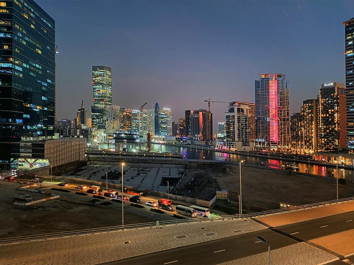 Appartement Burj Bliss - Canal-view Luxury 1br Downtown
