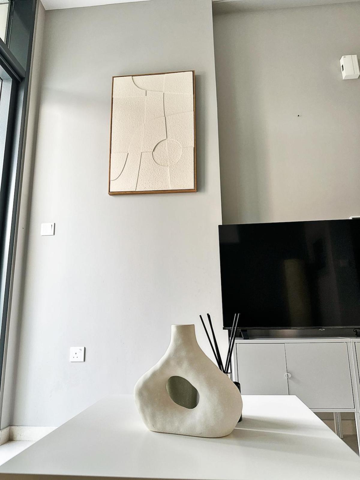 Burj Bliss - Canal-view Luxury 1br Downtown *