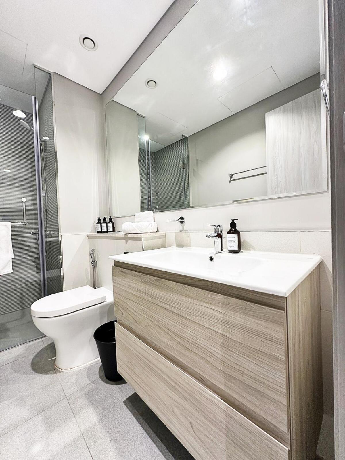 Appartement Burj Bliss - Canal-view Luxury 1br Downtown