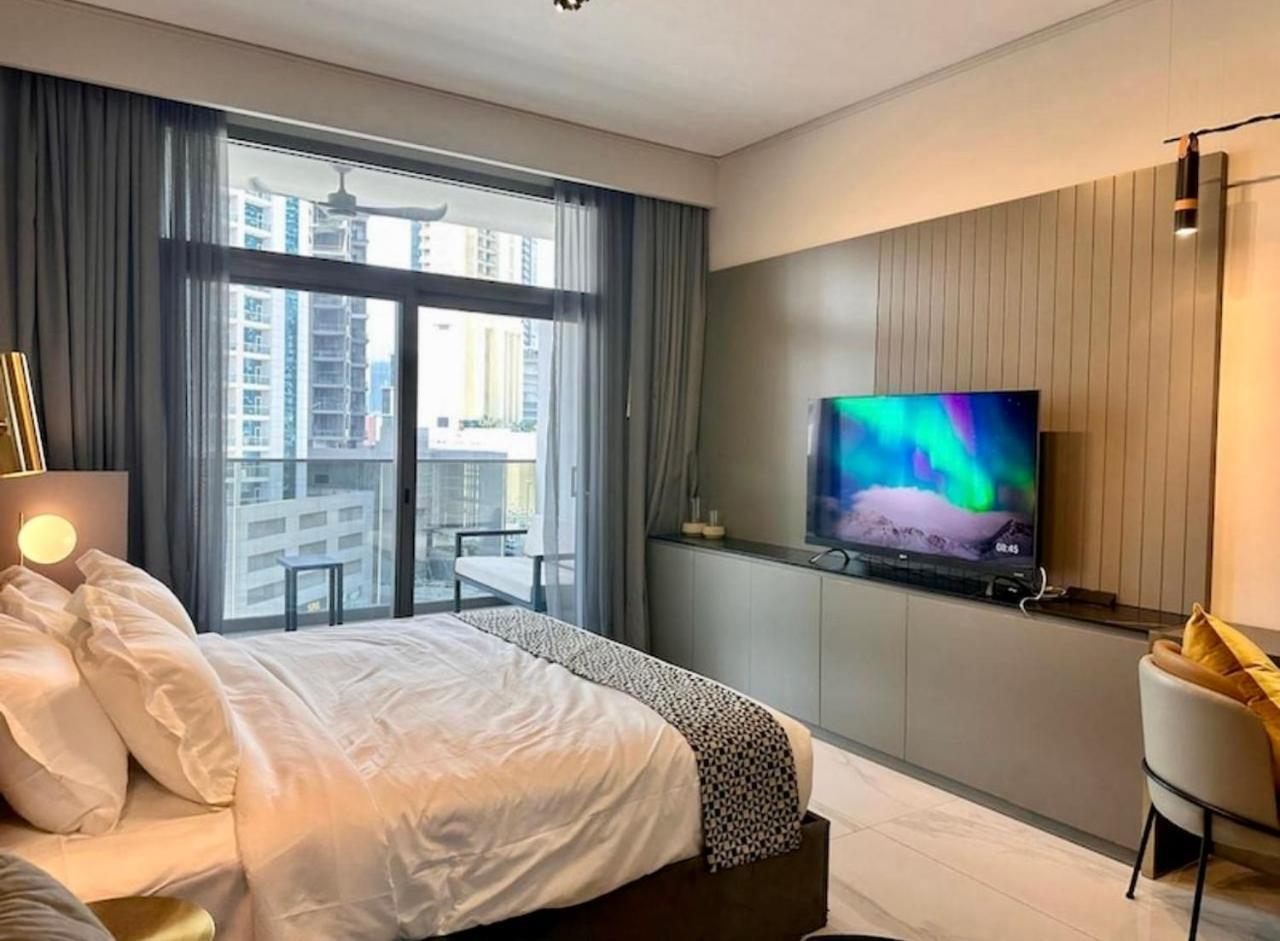 Mag 318 - 3 Min Walk To Mall - Luxury - Pool & Sls View Dubai