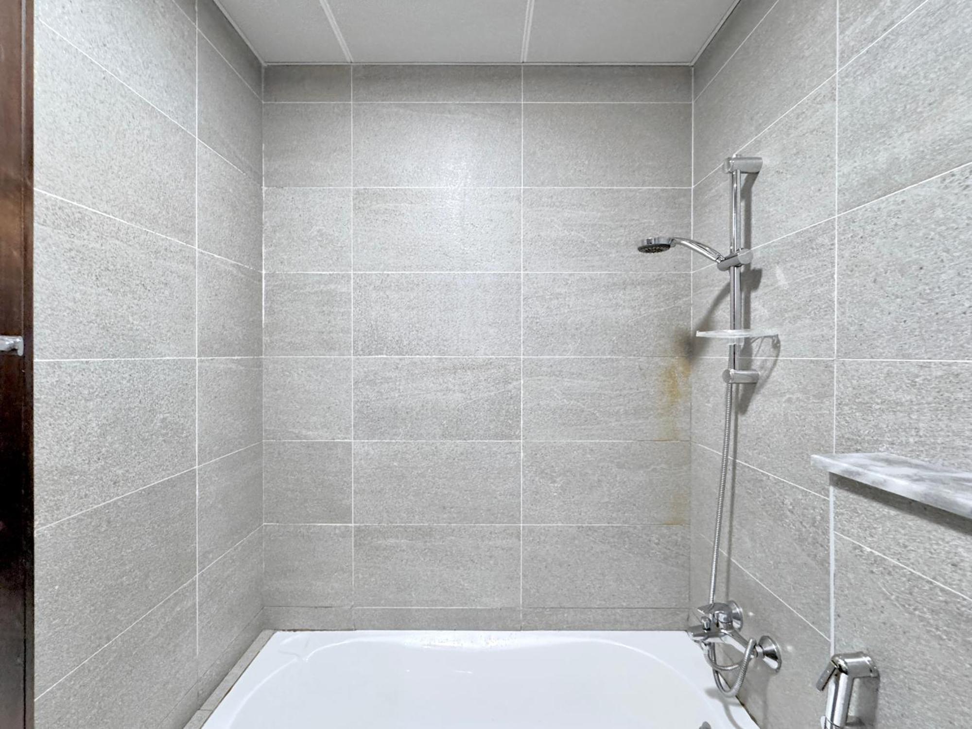 Al Manara Premium Cozy Apartemen *