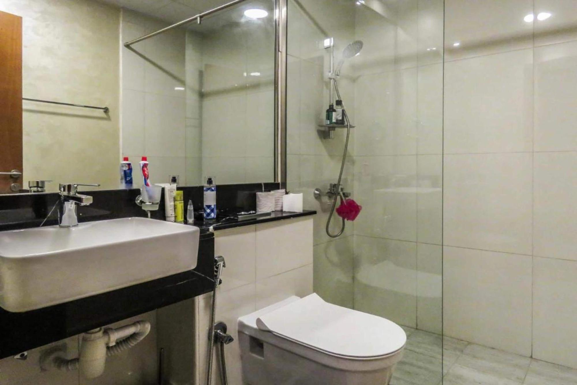 Oyo 1027 Binghatti 2 Bhk Business Bay Appartement Dubaï
