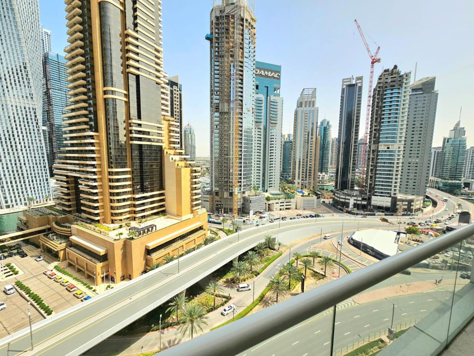 Appartement Sunrise Homes - Close To Jbr - Beautiful