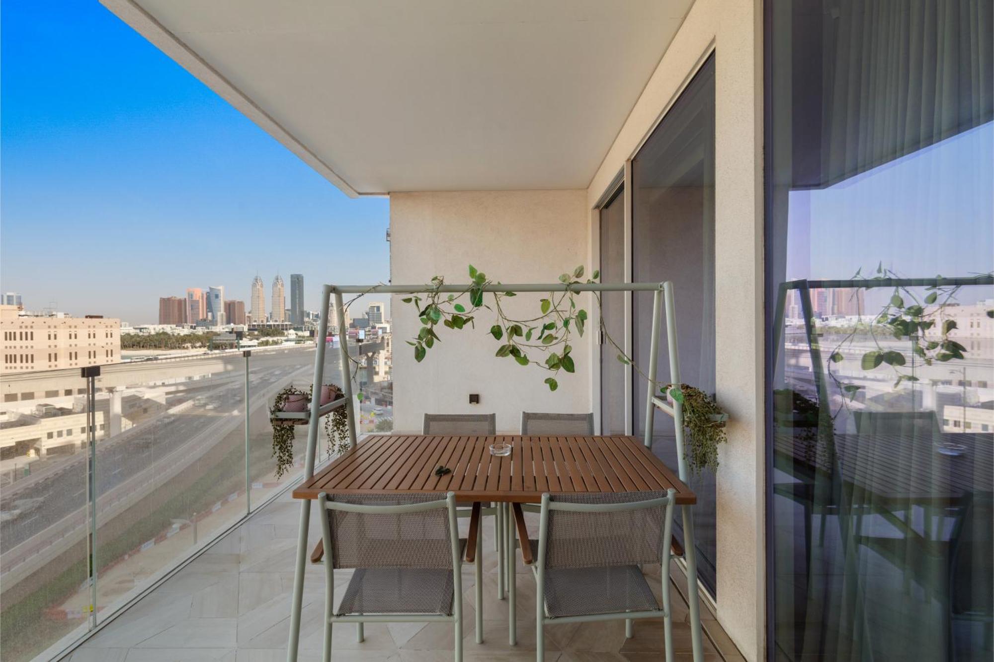 Superluxury In Five Palm, Pool & Access Appartement