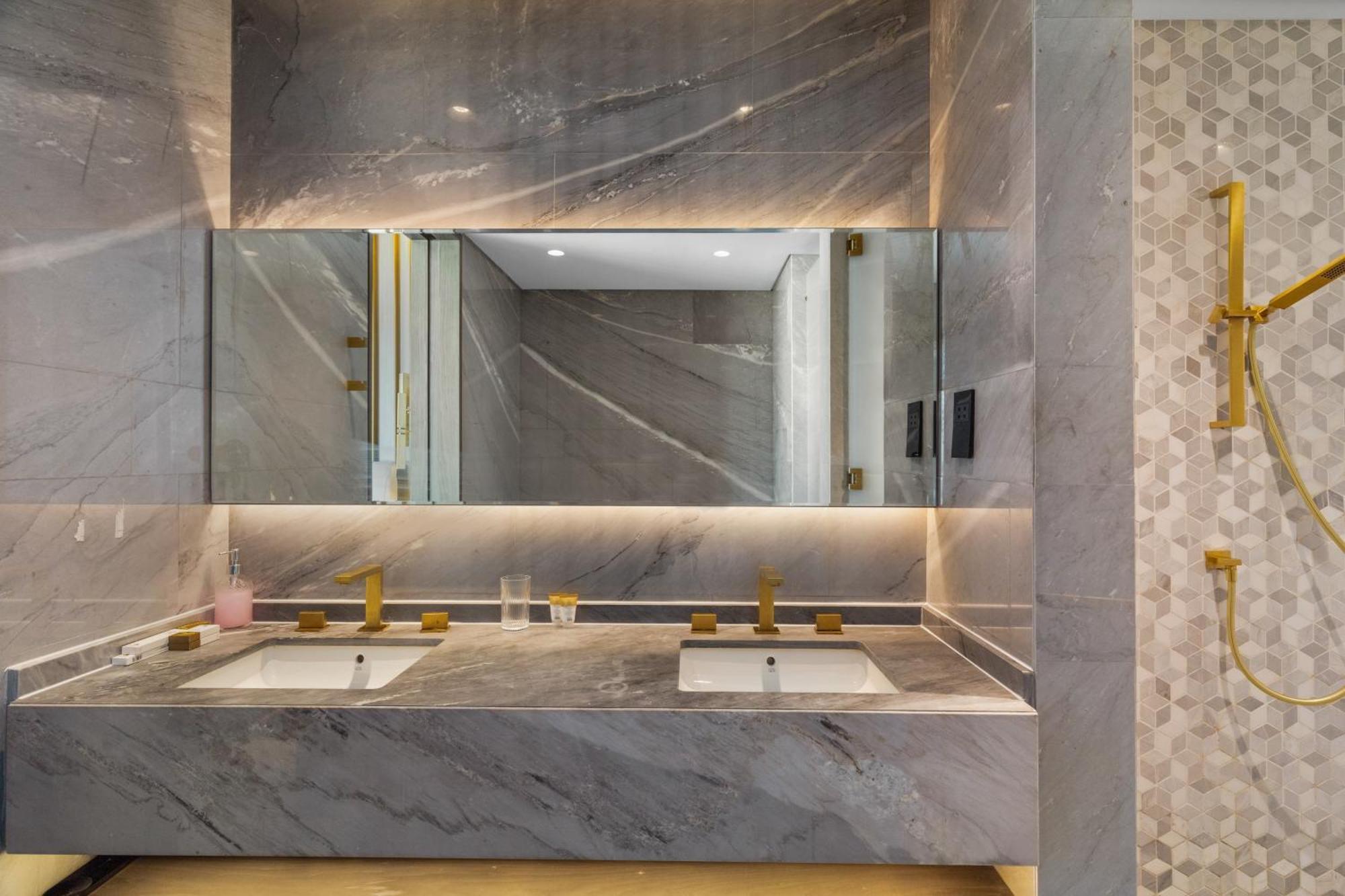 Appartement Superluxury In Five Palm, Pool & Access Dubaï